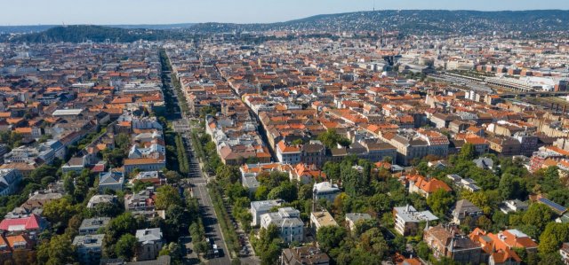 Eladó téglalakás, Budapesten, VI. kerületben 115 M Ft, 3 szobás
