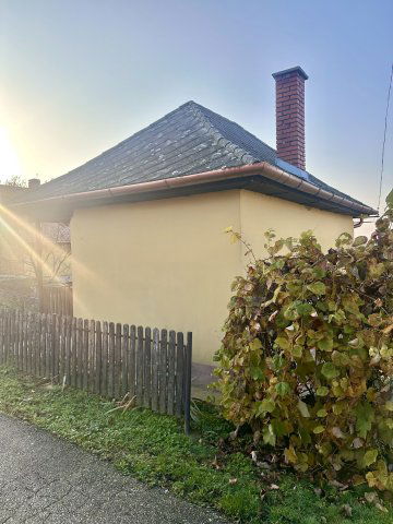 Eladó nyaraló, Babosdöbrétén 5.9 M Ft, 1 szobás