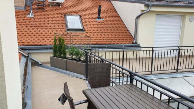 Eladó téglalakás, Budapesten, VI. kerületben 139.9 M Ft