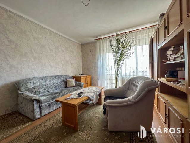 Eladó téglalakás, Salgótarjánban 26.5 M Ft, 1+2 szobás