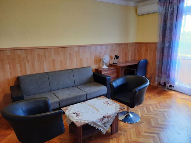 Kiadó téglalakás, albérlet, Debrecenben 200 E Ft / hó, 2 szobás