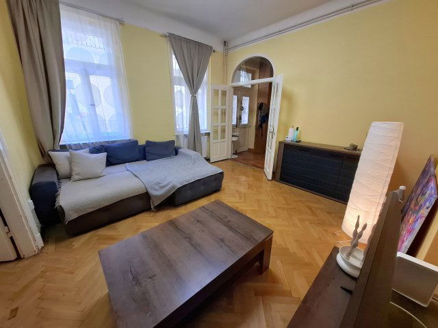 Eladó téglalakás, VII. kerületben, Rottenbiller utcában