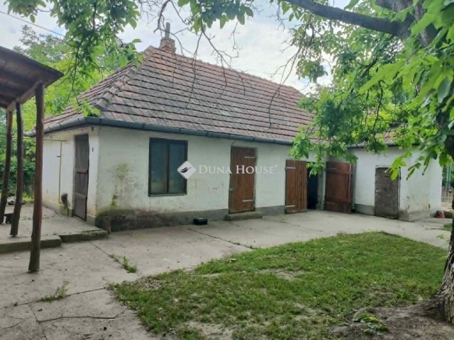 Eladó családi ház, Városföldön 52 M Ft, 2 szobás