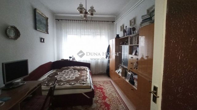 Eladó családi ház, Budapesten, XX. kerületben 75 M Ft, 5 szobás