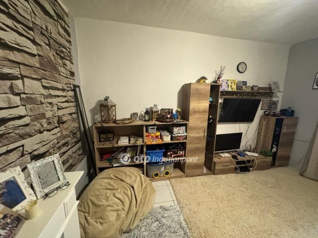Eladó családi ház, Tiszafüreden 28 M Ft, 3 szobás