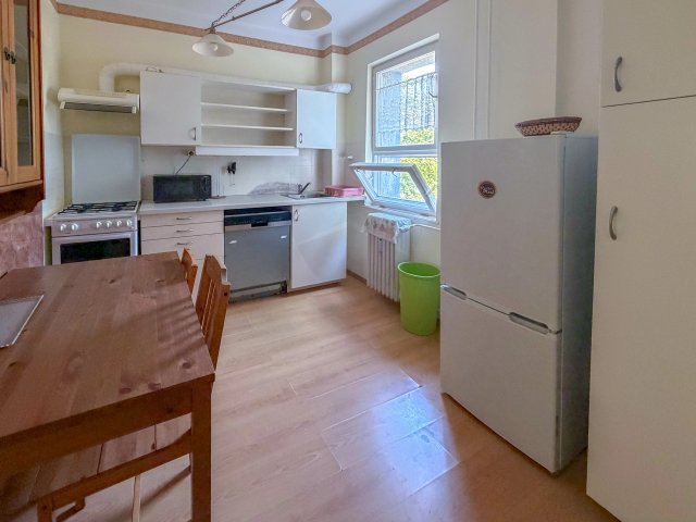 Kiadó téglalakás, albérlet, Tatán 190 E Ft / hó, 2 szobás