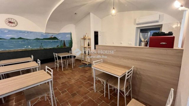 Eladó üzlethelyiség, Szombathelyen 39.4 M Ft