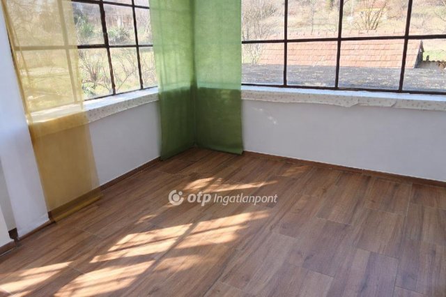 Eladó családi ház, Lispeszentadorjánban 30.5 M Ft, 2 szobás