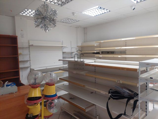 Kiadó üzlethelyiség, Budaörsön 280 E Ft / hó
