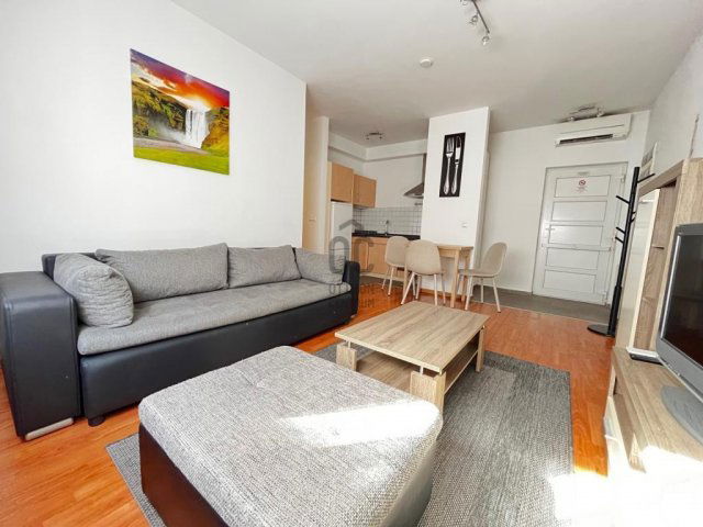 Eladó téglalakás, Budapesten, VI. kerületben 75.9 M Ft, 2 szobás