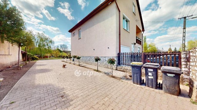 Eladó családi ház, Sályon 47 M Ft, 4 szobás