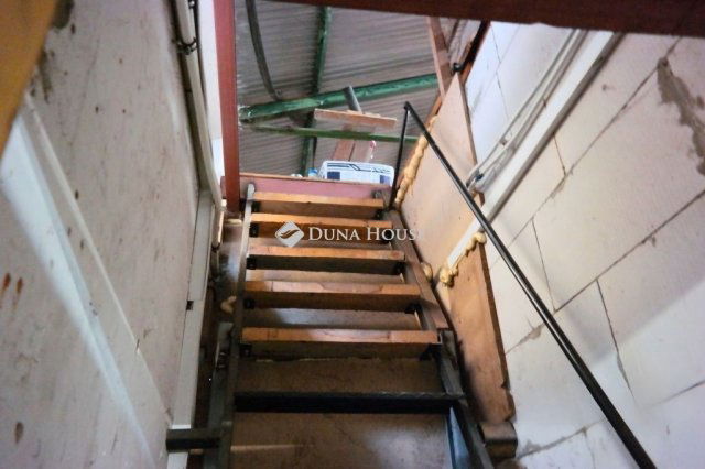 Eladó ipari ingatlan, Budapesten, XXI. kerületben 49.9 M Ft