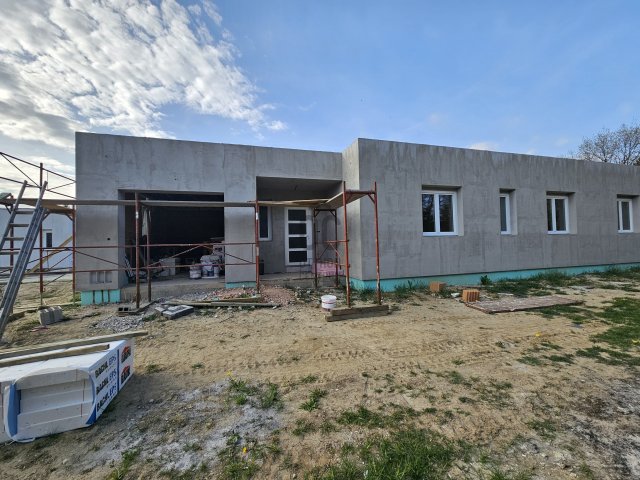 Eladó családi ház, Kőszegen 106.6 M Ft, 4 szobás