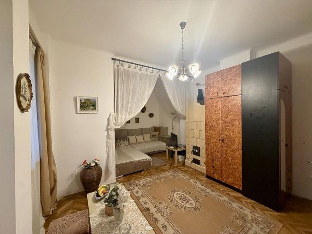 Eladó téglalakás, XI. kerületben, Lágymányosi utcában