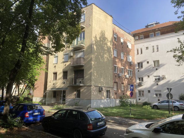 Eladó téglalakás, Miskolcon 22.5 M Ft, 1+1 szobás