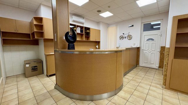 Kiadó iroda, Debrecenben 554 E Ft / hó, 4 szobás
