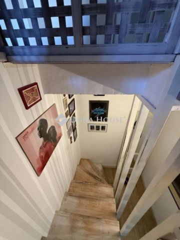 Eladó családi ház, Pécsett 99.9 M Ft, 4 szobás
