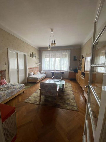 Eladó téglalakás, Sopronban 79.9 M Ft, 4 szobás