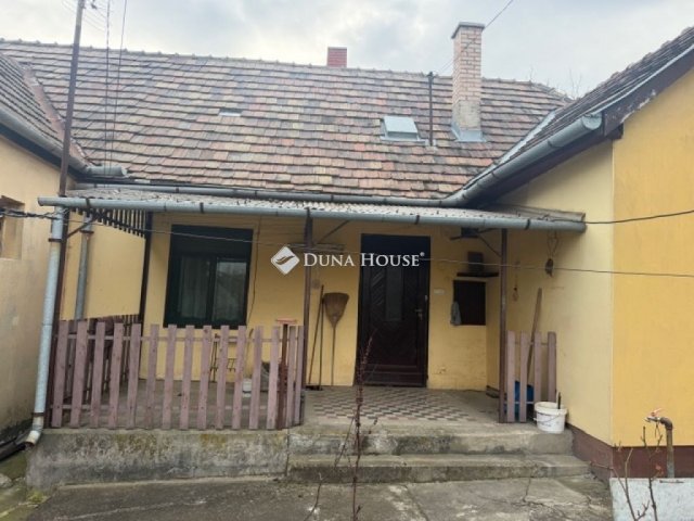 Eladó ikerház, Budapesten, XXII. kerületben 54.99 M Ft, 1 szobás