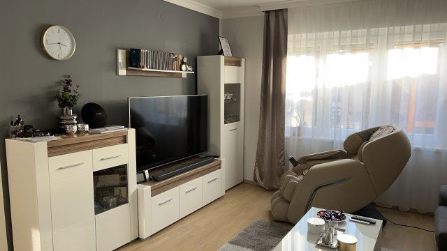 Eladó családi ház, Makón, József Attila utcában 105 M Ft