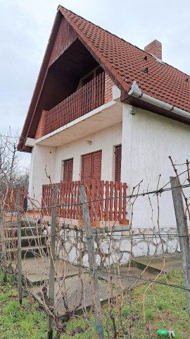 Eladó nyaraló, Báron 14.9 M Ft, 1+1 szobás