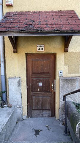 Kiadó iroda, Budapesten, XII. kerületben, Böszörményi úton