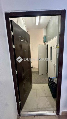 Eladó üzlethelyiség, Budapesten, XI. kerületben 251.9 M Ft