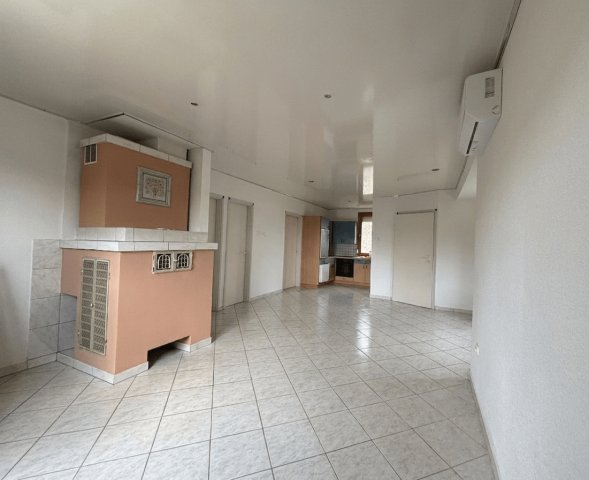 Eladó családi ház, Balatonszentgyörgyön 56 M Ft, 2 szobás