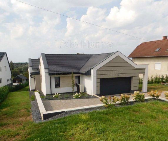 Eladó családi ház, Gyenesdiáson 299 M Ft, 5 szobás