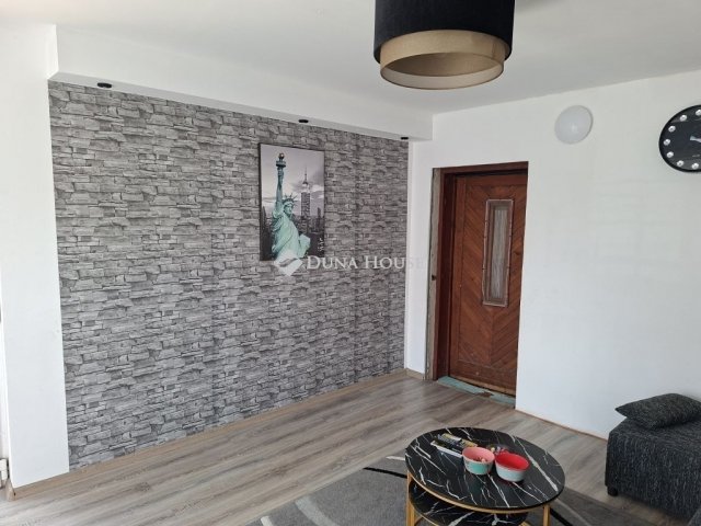 Eladó családi ház, Pátkán 32 M Ft, 2 szobás