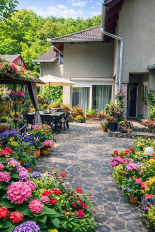 Eladó családi ház, Kismaroson 149.9 M Ft, 3+2 szobás