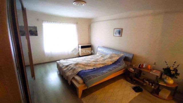 Eladó családi ház, Mohácson 48 M Ft, 5 szobás