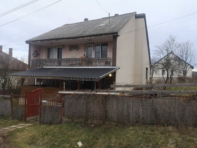 Eladó családi ház, Endrefalván 11.99 M Ft, 4 szobás