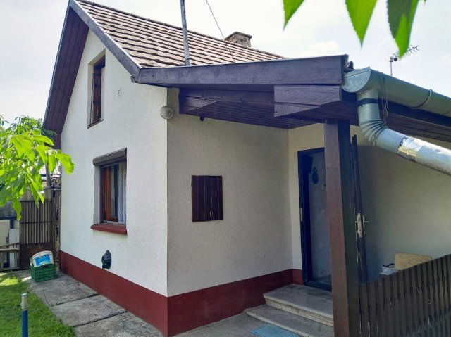 Eladó családi ház, Debrecenben 42.9 M Ft, 1 szobás