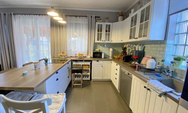 Eladó családi ház, Tökölön 115 M Ft, 4 szobás