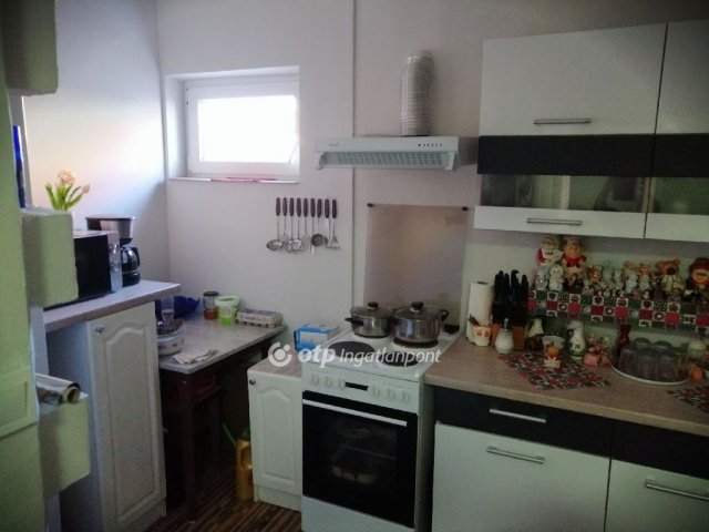 Eladó családi ház, Felsőszentmártonon 26.9 M Ft, 3+1 szobás