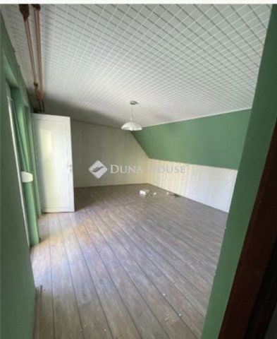 Eladó sorház, Pécsett 89.9 M Ft, 5 szobás / költözzbe.hu