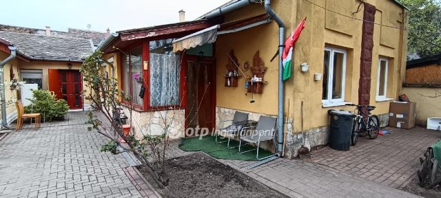 Eladó családi ház, Budapesten, XX. kerületben 98.5 M Ft