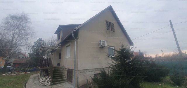 Eladó családi ház, Kiskunlacházán 64.5 M Ft, 3 szobás