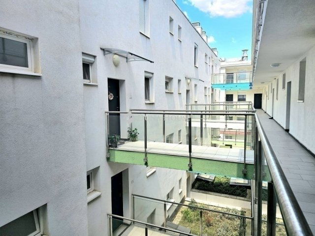 Eladó téglalakás, Budapesten, XIII. kerületben 59.99 M Ft