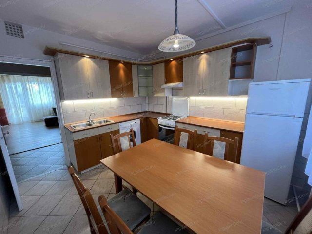 Kiadó téglalakás, albérlet, Kecskeméten 170 E Ft / hó