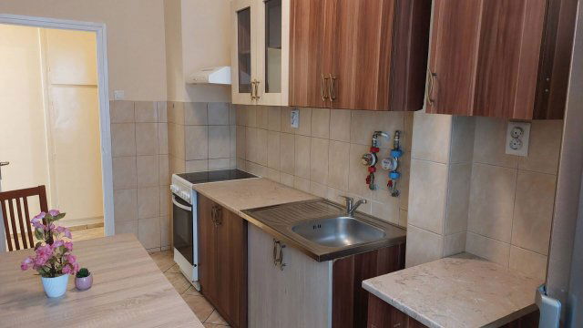 Eladó téglalakás, Tatabányán 33.5 M Ft, 1+1 szobás