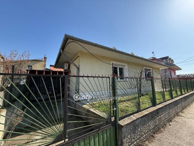 Eladó családi ház, Budapesten, XXI. kerületben 78.5 M Ft