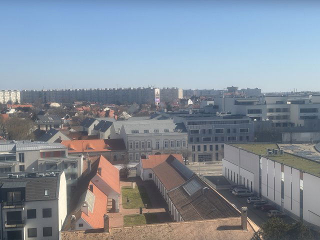 Eladó panellakás, Debrecenben 41.9 M Ft, 2 szobás