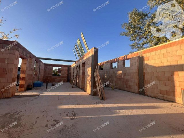 Eladó családi ház, Kecskeméten 89.9 M Ft, 4 szobás