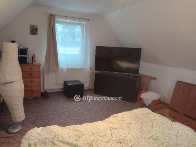 Eladó családi ház, Érden 70 M Ft, 4 szobás