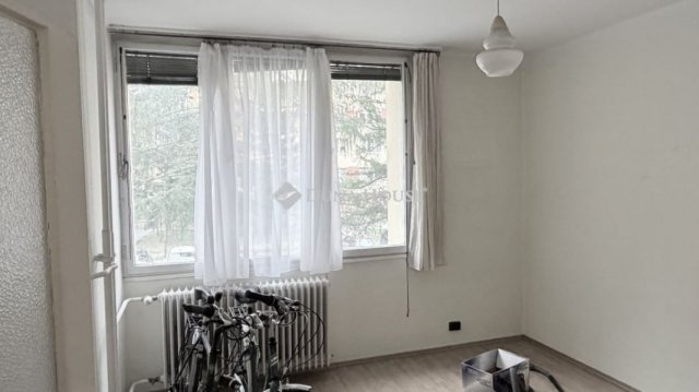 Eladó téglalakás, Szombathelyen 45.9 M Ft, 2 szobás