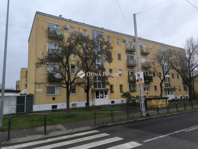 Eladó téglalakás, Budapesten, IV. kerületben 54.5 M Ft, 1 szobás