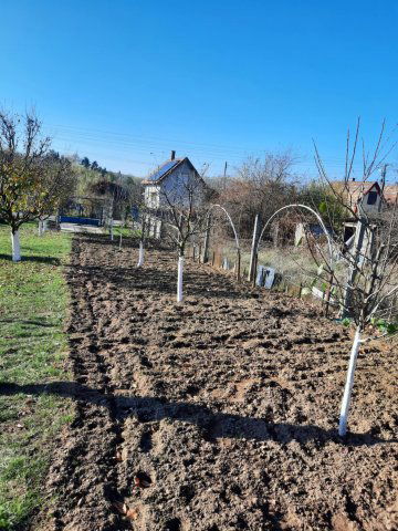 Eladó nyaraló, Oroszlányban 11.9 M Ft, 1 szobás