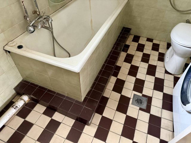 Eladó családi ház, Jászladányon 8.5 M Ft, 2+1 szobás